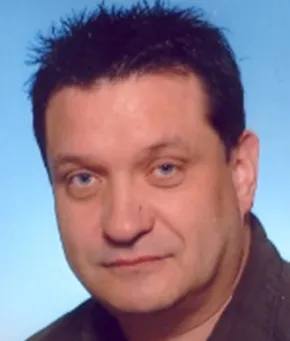 Dr. med. Michael Walther